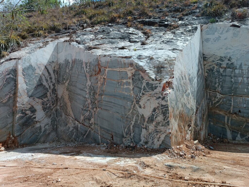 Natural Quartzite Quarry in Brazil