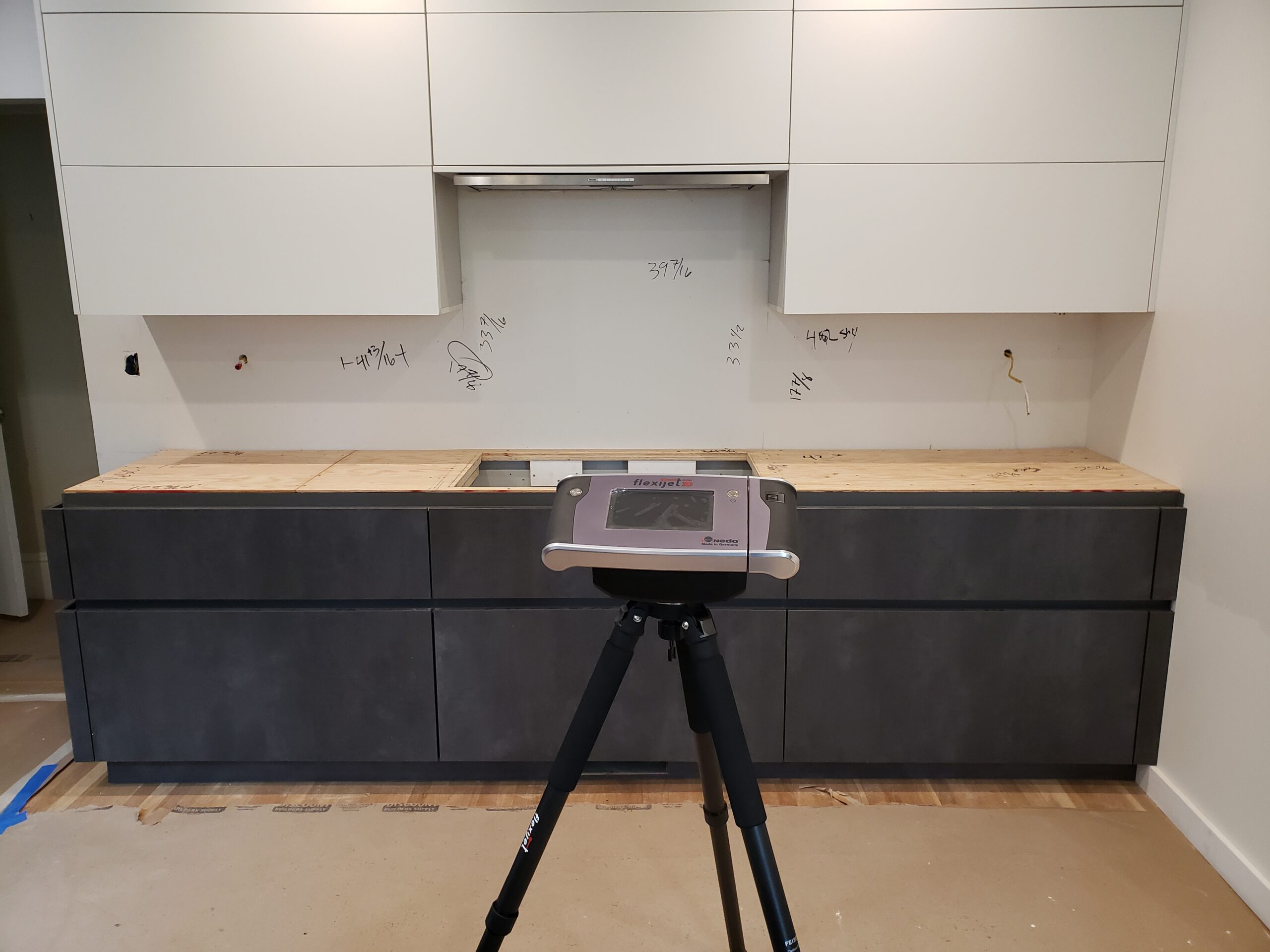 How to measure for a kitchen backsplash